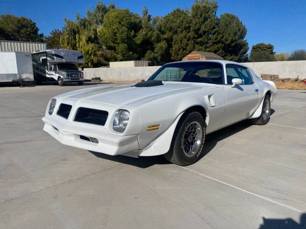 1976 Pontiac Trans am 455 4sp - cars & trucks - by owner - vehicle... for sale in Goodyear, AZ – photo 2