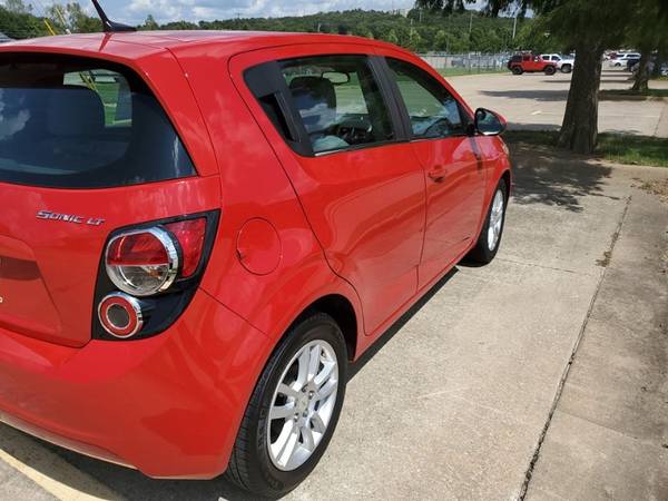2012 Chevy Sonic Super Nice!! Absolutely NO credit needed!! for sale in Fayetteville, AR – photo 4