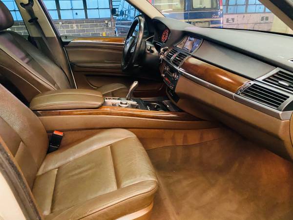 $2500/DOWN ‼️$249/MONTH‼️RARE COLOR BMW X5‼️3 ROWS‼️CLEAN CARFAX -... for sale in Fresh Meadows, NY – photo 8