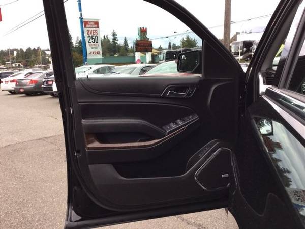 2018 Chevrolet Suburban LT for sale in Everett, WA – photo 14
