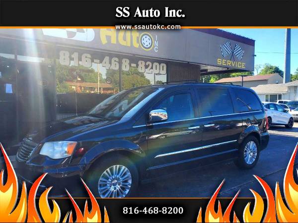 2012 Chrysler Town Country 4dr Wgn Touring-L - - by for sale in Gladstone, MO