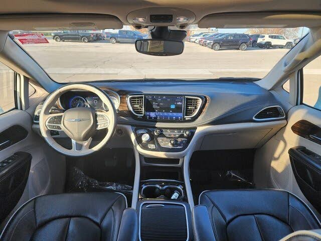 2021 Chrysler Pacifica Limited AWD for sale in Indianola, IA – photo 13