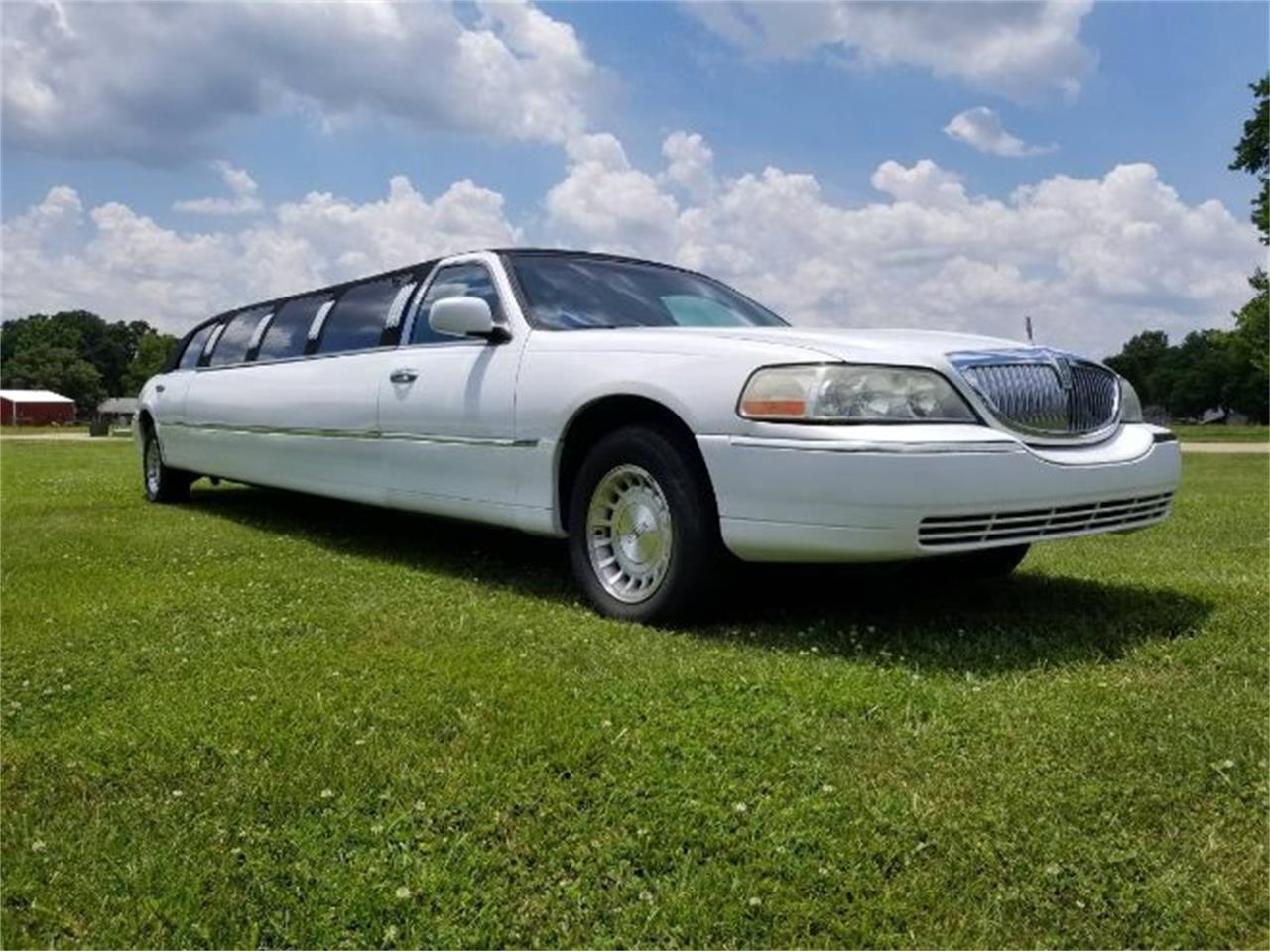 1999 Lincoln Town Car for sale in Cadillac, MI – photo 17