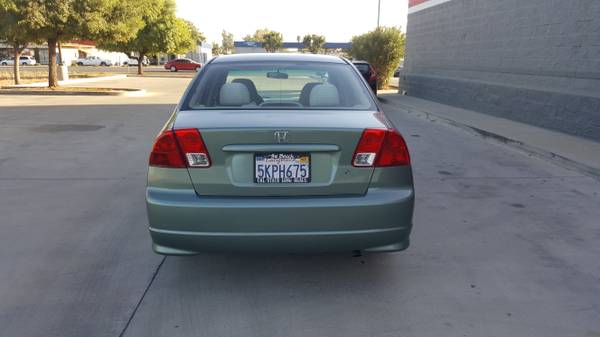 2004 Honda Civic (SUPER LOW MILES, CLEAN TITLE, GREAT DEAL) for sale in Porterville, CA – photo 2