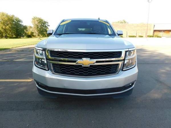 2015 Chevrolet Suburban LT 2WD for sale in Taylor, MI – photo 2