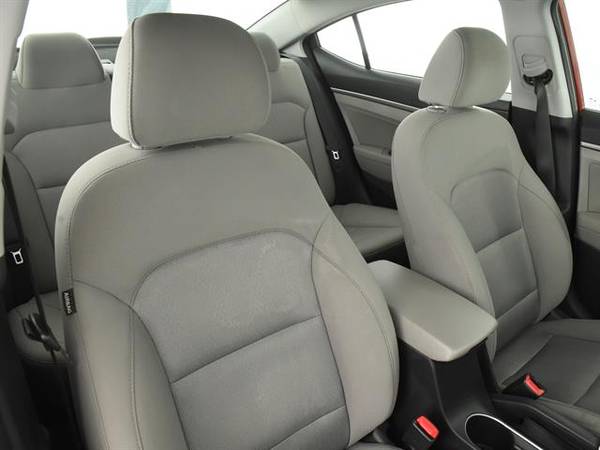 2018 Hyundai Elantra SEL Sedan 4D sedan RED - FINANCE ONLINE for sale in Atlanta, CA – photo 5