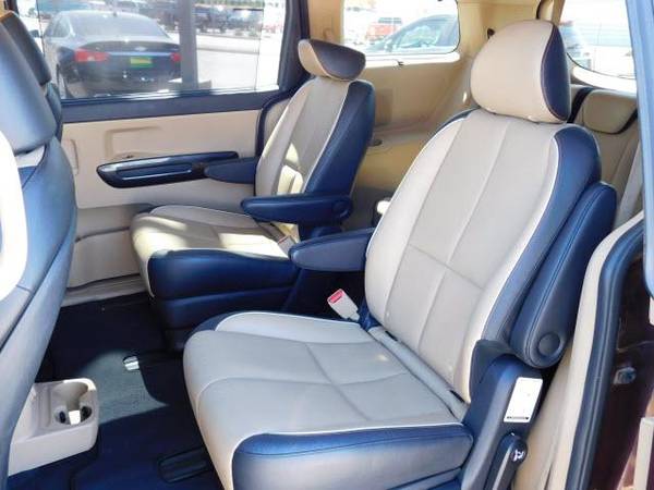 2015 Kia Sedona SX hatchback Burgundy for sale in El Paso, TX – photo 10