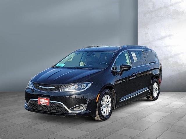 2018 Chrysler Pacifica Touring-L Plus for sale in Sioux Falls, SD