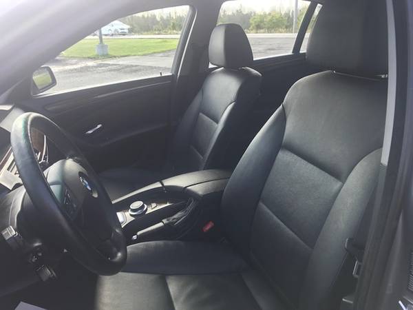 2008 BMW 528 xi AWD, Leather, Sunroof, Navigation for sale in Spencerport, NY – photo 5