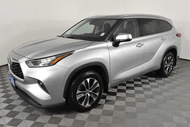 2020 Toyota Highlander XLE for sale in Sioux Falls, SD – photo 10