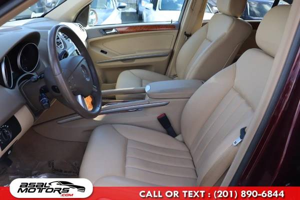 Wow! A 2008 Mercedes-Benz M-Class with only 64, 987 Miles-North for sale in East Rutherford, NJ – photo 9