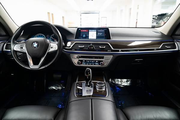 2018 BMW 7 Series AWD All Wheel Drive 750i xDrive Sedan - cars & for sale in Milwaukie, OR – photo 23