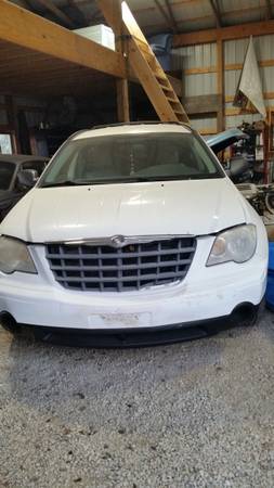 Chrysler, Pacifica - cars & trucks - by owner - vehicle automotive... for sale in Calmar, IA – photo 4