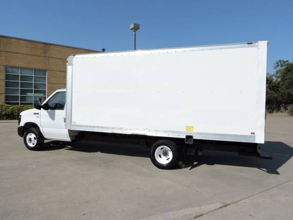2012 Ford Econoline Commercial Cutaway E350 16 FOOT BOX TRUCK with... for sale in Grand Prairie, TX – photo 8