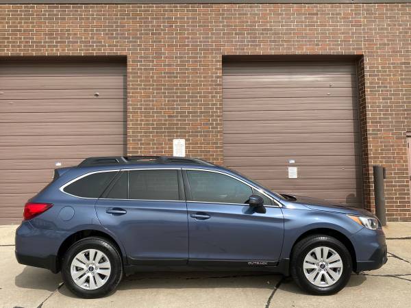 2017 SUBARU OUTBACK AWD / EYESIGHT / NAVIGATION / ONLY 25K MILES !!!... for sale in Omaha, IA – photo 5