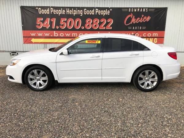 2013 Chrysler 200 TOURING - cars & trucks - by dealer - vehicle... for sale in Central Point, OR – photo 2