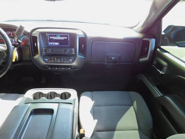 2017 *Chevrolet* *Silverado 1500* *4WD Crew Cab 143.5 L for sale in Fayetteville, AR – photo 12