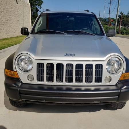 2006 Jeep Liberty - 140K - Bluetooth - 4X4 - All Terrains! for sale in Raleigh, NC – photo 8