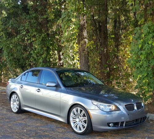 Space Gray 2008 BMW 550i M Sport // Nav // 112K // Records for sale in Raleigh, NC – photo 5