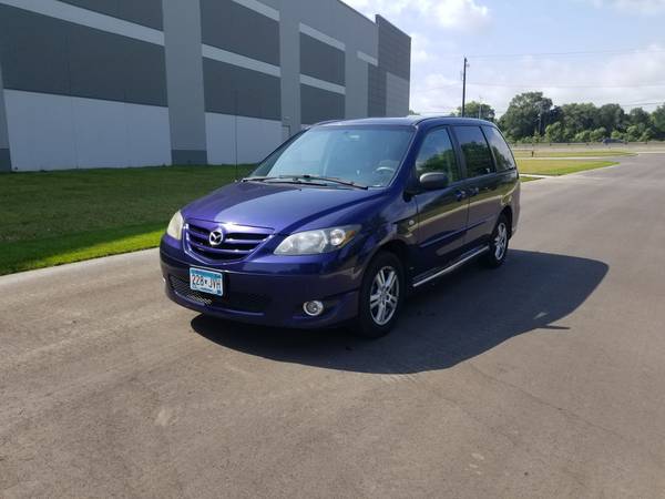 nice 2006 Mazda MPV, Runs and drives. Clean title. for sale in Newport, MN – photo 2