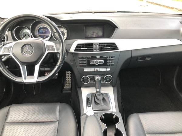MERCEDES BENZ C250 SPORT 2013 , CLEAN TITLE ONLY 70K MILES !!! for sale in Opa-Locka, FL – photo 20