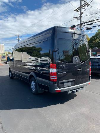 2016 ME/BE sprinter 2500 passenger extended low miles like new for sale in Huntington Station, NY – photo 2