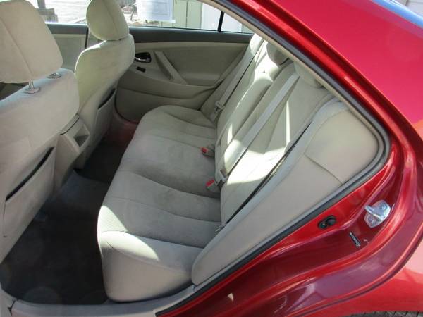 2007 Toyota Camry LE - cars & trucks - by dealer - vehicle... for sale in Fort Collins, CO – photo 9