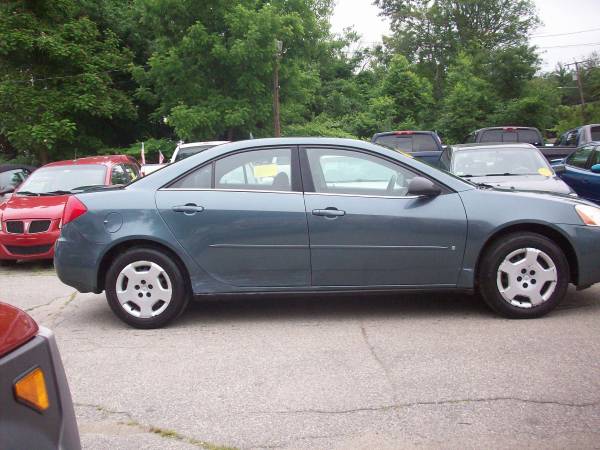2006 Pontiac G6 V6 LOW MILEAGE ( 6 MONTHS WARRANTY ) for sale in North Chelmsford, MA – photo 7