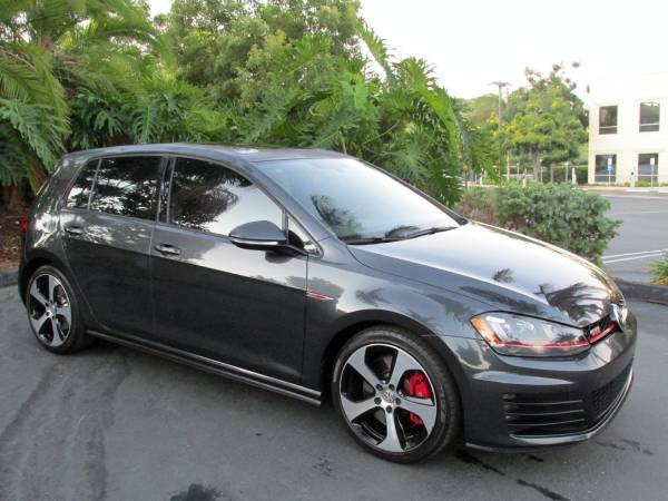 2017 VW Golf GTI SE 6-Spd B-Xenons Roof Camera Leather Fender 46K for sale in Carlsbad, CA