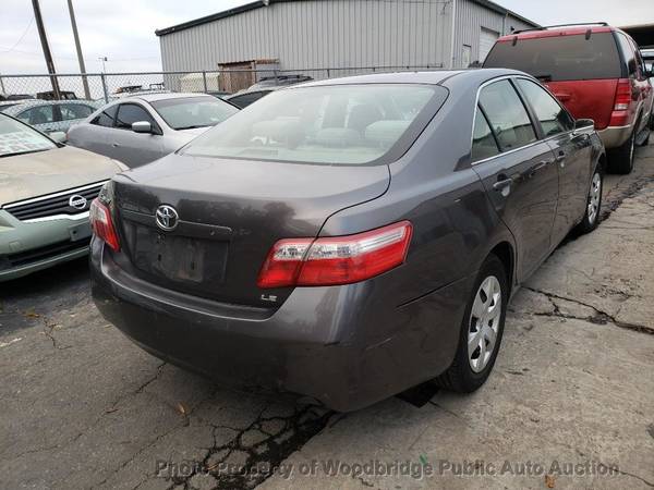 2007 *Toyota* *Camry* Gray - cars & trucks - by dealer - vehicle... for sale in Woodbridge, District Of Columbia – photo 5