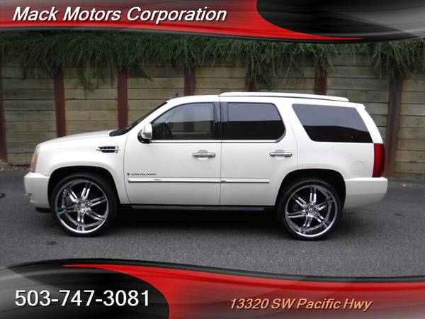2007 Cadillac Escalade 26" Giovanna Wheels Leather Moon Roof Navi DVD for sale in Tigard, OR