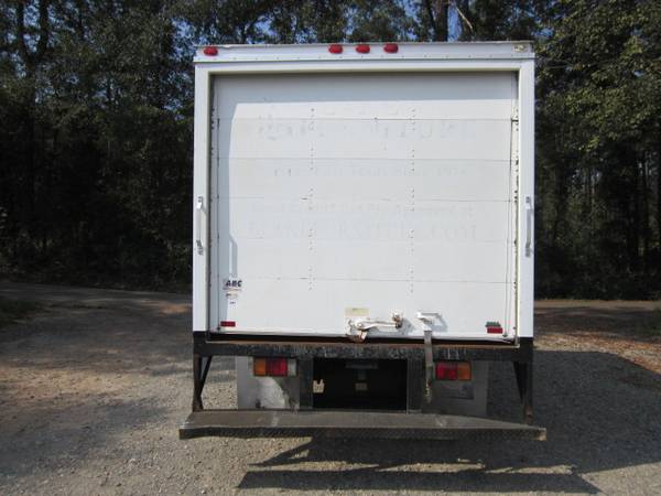 2008 GMC W3500 box truck for sale in Henderson, TX – photo 16