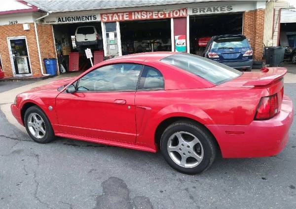 Great deal on this 2004 Ford Mustang (Gas saving 6cyl) for sale in Laurel, District Of Columbia – photo 2