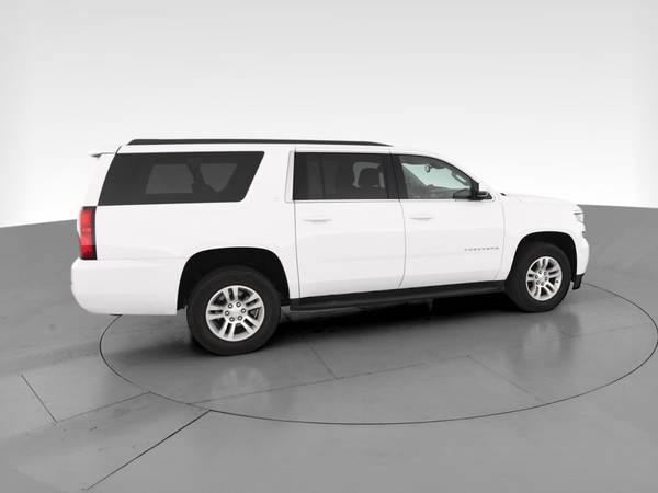 2020 Chevy Chevrolet Suburban LT Sport Utility 4D suv White -... for sale in Charlotte, NC – photo 12