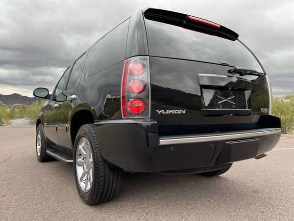 2013 GMC YUKON DENALI 6 2L V8 SUPER CLEAN 3RD SEAT - cars & for sale in Phoenix, AZ – photo 22