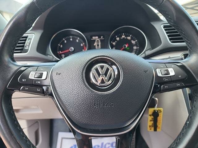 2018 Volkswagen Passat for sale in Norman, OK – photo 9