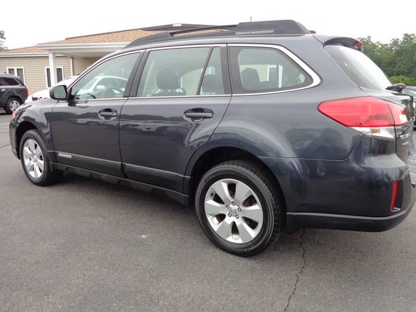 ****2012 SUBARU OUTBACK WAGON-AWD-152k-1OWNER-LOOKS/RUNS/DRIVES GREAT for sale in East Windsor, MA – photo 6