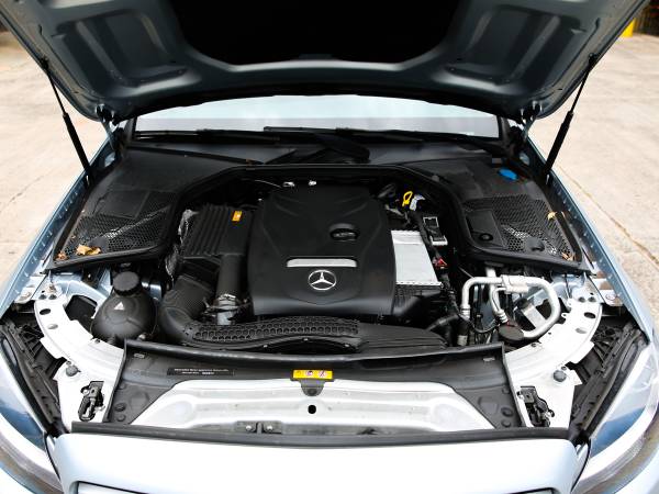 2017 Mercedes C300, 360-View Cam, Turbo, Premium Pkg, Parktronic for sale in Pearl City, HI – photo 11