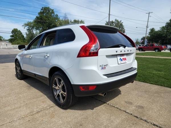 2013 Volvo XC60 T6 - - by dealer - vehicle for sale in Medina, OH – photo 3