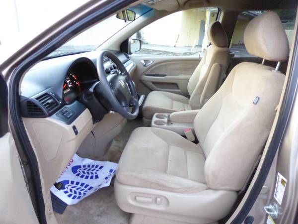 2007 Honda Odyssey EX*RUNS AND DRIVE NICE*CLEAN TITLE* for sale in Roanoke, VA – photo 8