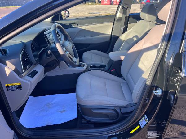 2018 Hyundai Elantra 62k miles clean car for sale in Columbus, OH – photo 11