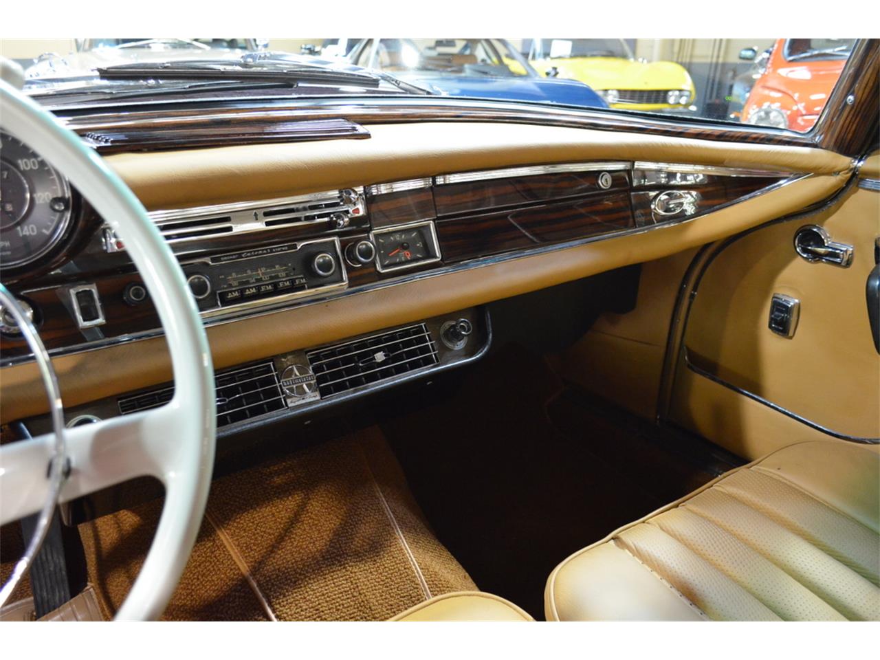1967 Mercedes-Benz 250SE for sale in Huntington Station, NY – photo 15