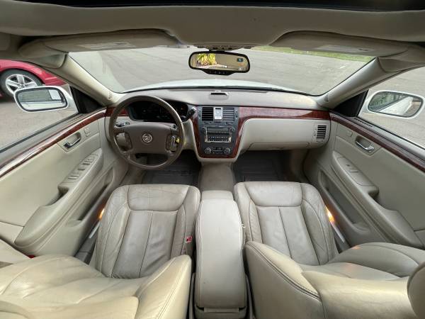 2006 CADILLAC DTS - - by dealer - vehicle automotive for sale in Farmington, MN – photo 16