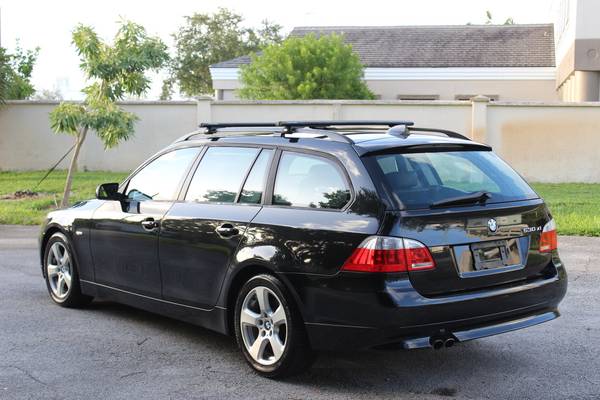 2006 BMW 530xi Touring Wagon 6-speed Manual 1 of 24 RARE for sale in Fort Lauderdale, FL – photo 10