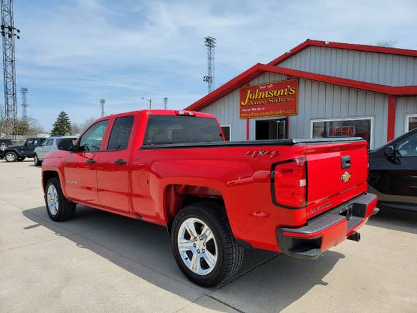 2018 CHEVY SILVERADO 1500 4x4 - - by dealer - vehicle for sale in Decatur, IN – photo 5