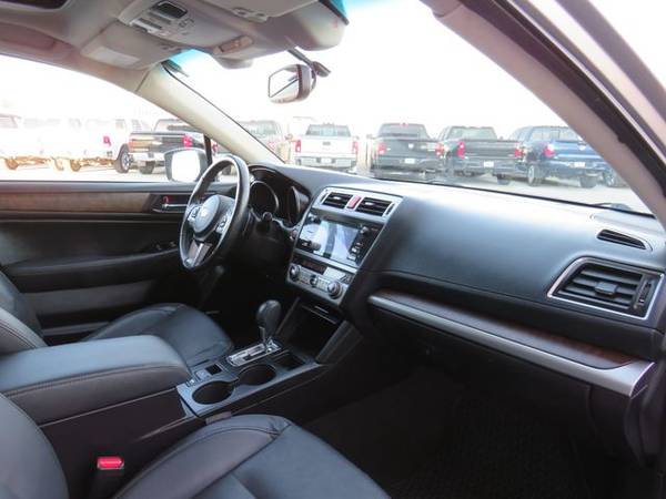 2016 Subaru Outback 3 6R Limited Wagon 4D 6-Cyl, 3 6 Liter for sale in Council Bluffs, NE – photo 12