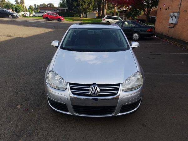 2010 Volkswagen Jetta Limited LEATHER! MOON ROOF! HOT MAG WHEELS! C for sale in Portland, OR – photo 2