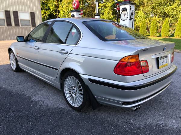 2001 BMW 330xi Clean Carfax Premium & Cold Weather Packages Like New for sale in Palmyra, PA – photo 8