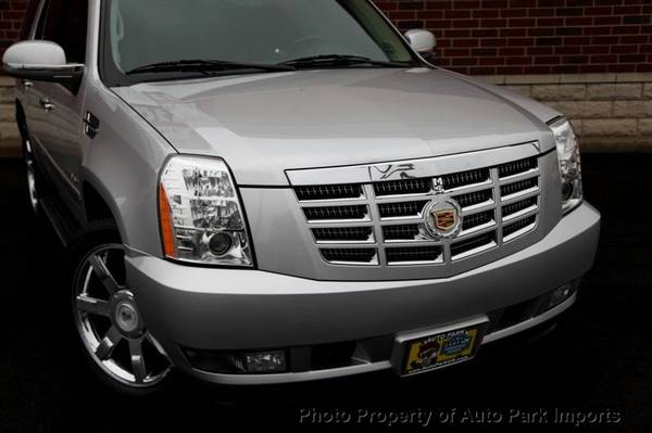 2010 *Cadillac* *Escalade* *AWD 4dr Luxury* Silver L for sale in Stone Park, IL – photo 16