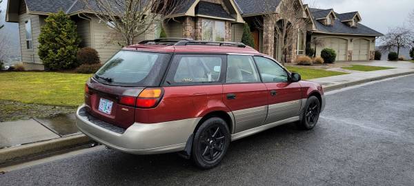 2002 Subaru Outback Limited 4d Great Condition, manual trans - cars for sale in Grants Pass, OR – photo 2